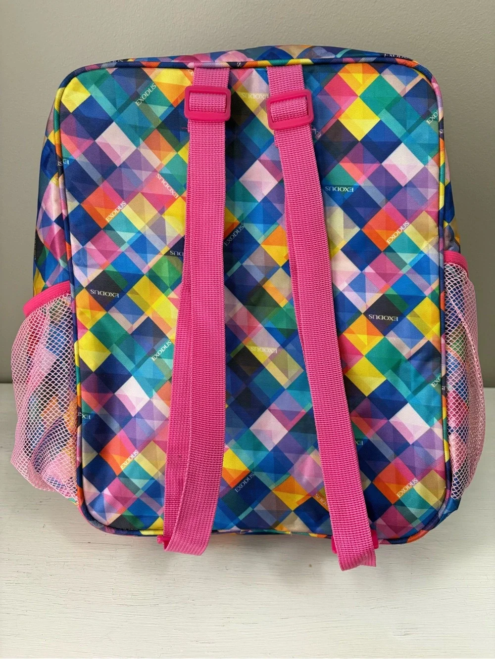 Exodus Kids Multicolor Diamond Heart Lunch Bag - Pink Trim